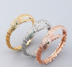 Snake bracelet High quality details super good complex simple design smooth surface inlaid with zircon gold silver rose gold
